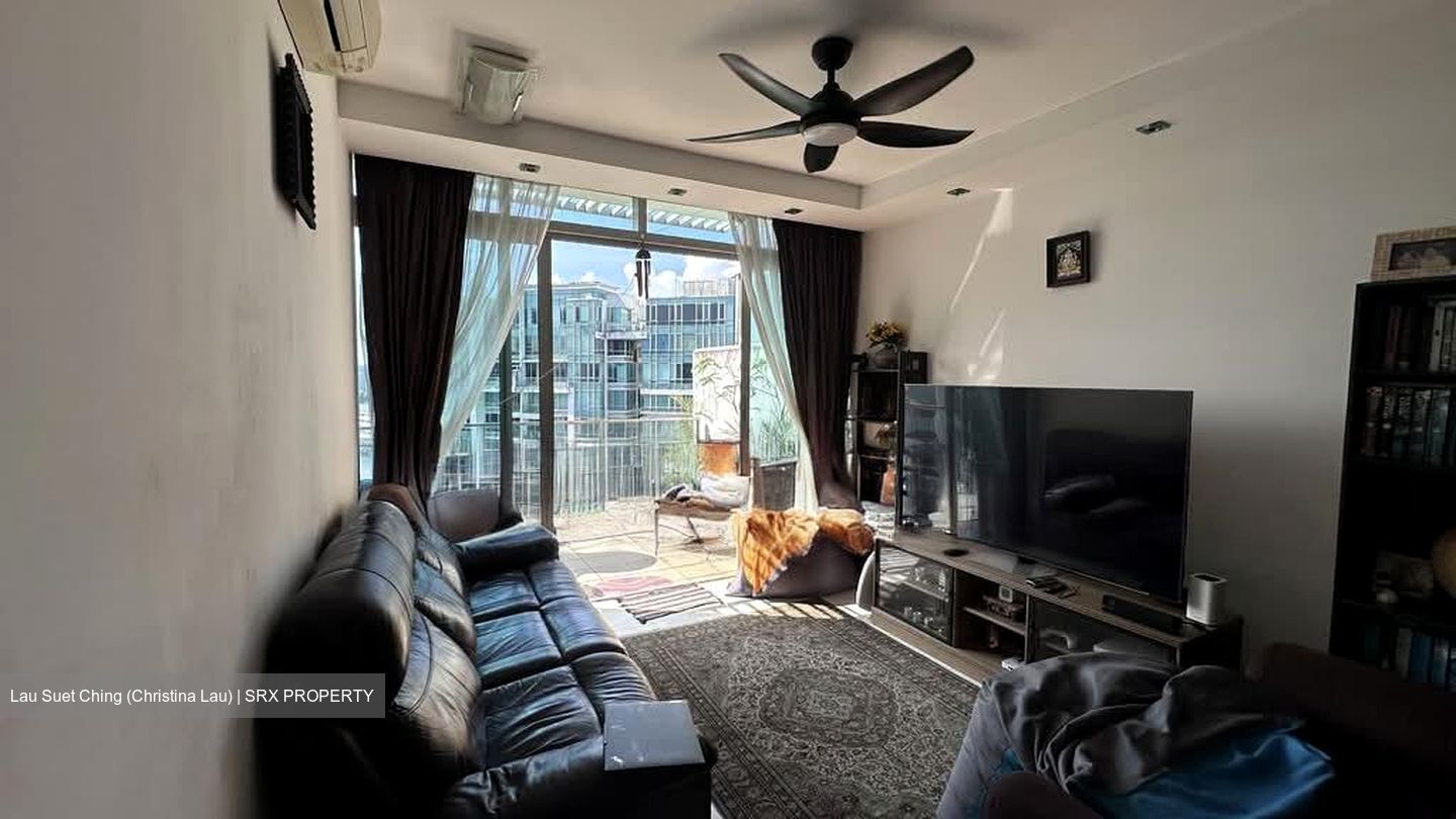 The Quartz (D19), Condominium #559646041